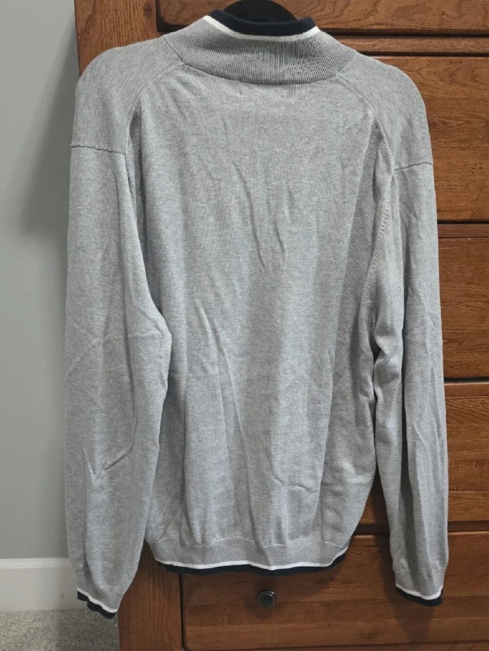 Brooks Brothers Men's Light Gray Zip-Neck Sweater